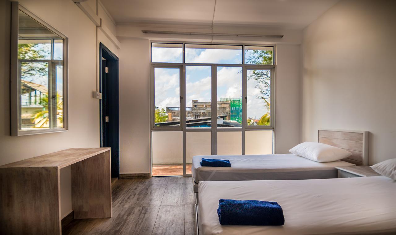 Island Hostels Mount Lavinia Dehiwala-Mount Lavinia Esterno foto