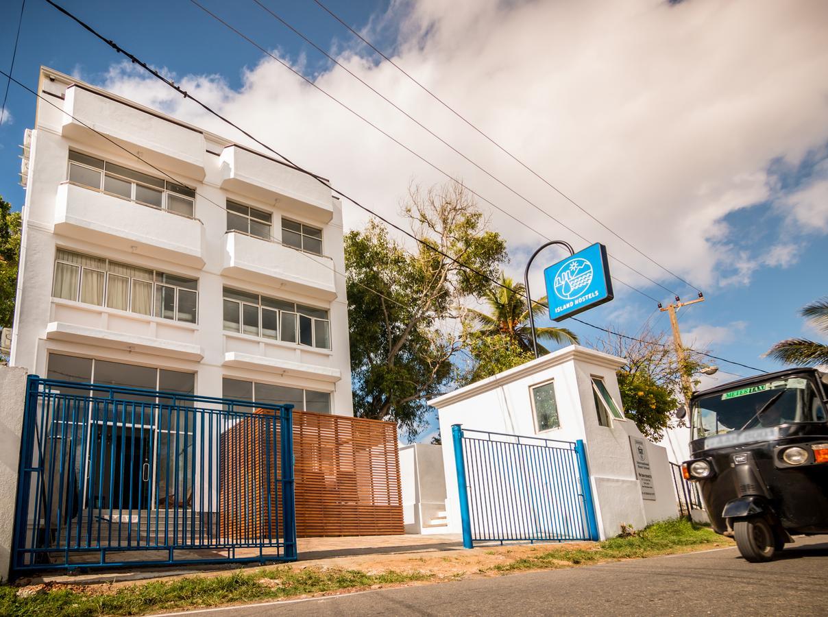 Island Hostels Mount Lavinia Dehiwala-Mount Lavinia Esterno foto