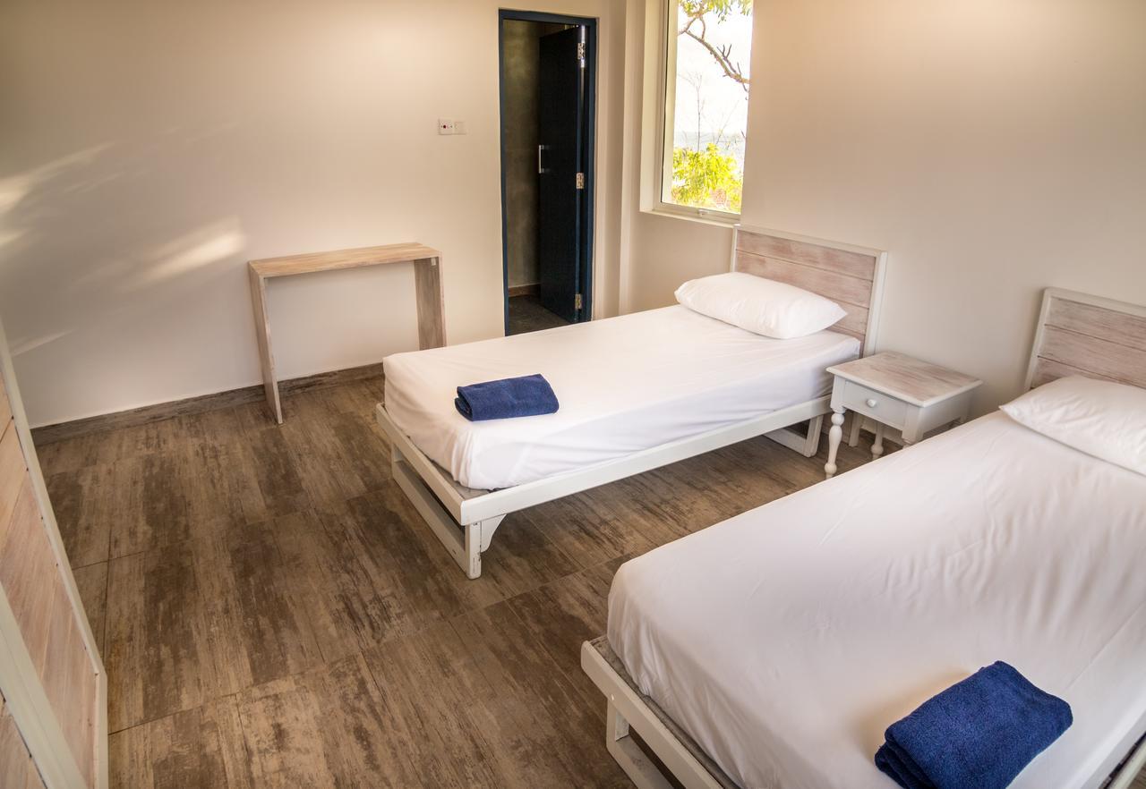 Island Hostels Mount Lavinia Dehiwala-Mount Lavinia Esterno foto